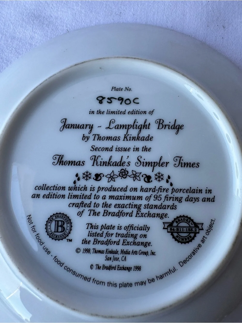Thomas Kinkade/ Bradford Exchange January Lamplight Bridge